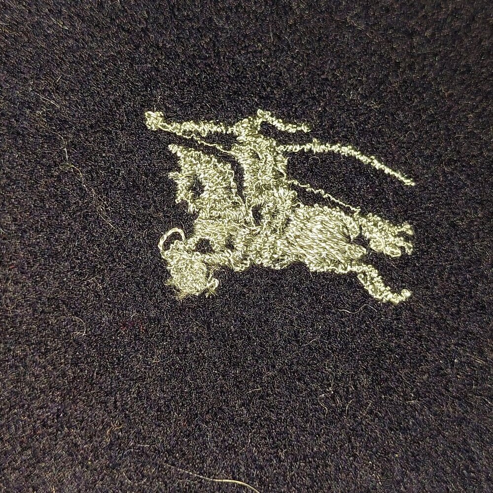 Vintage Burberry Solid Black Embroidered Prorsum Logo 100% Lambs Wool Scarves - Picture 6 of 6